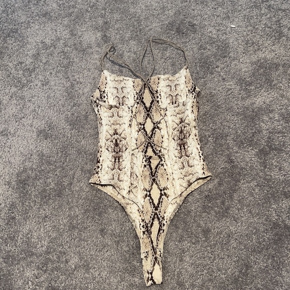 Snakeskin Print Body Suit - Picture 2 of 2